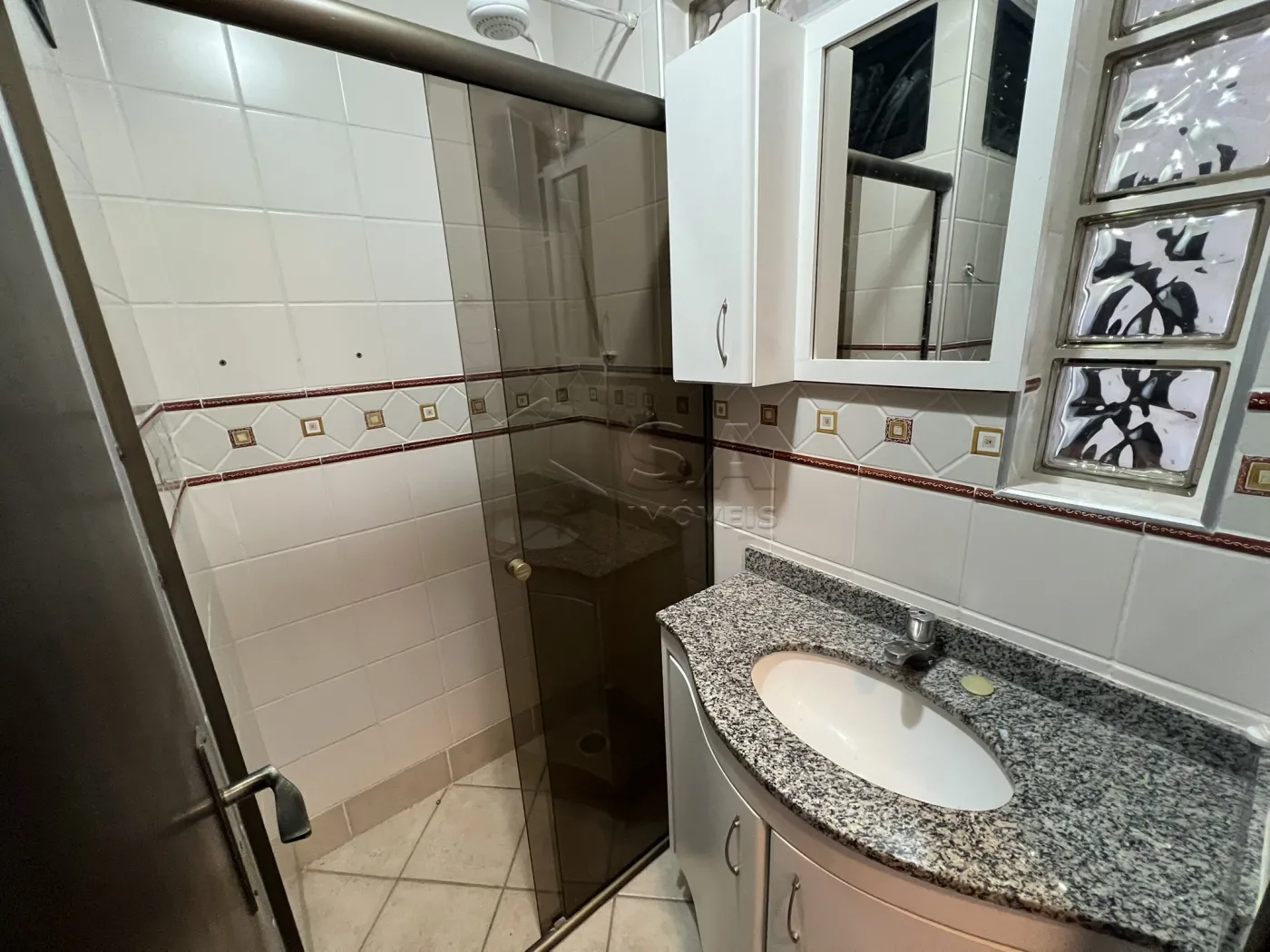 Alugar Apartamento / Padrão em Botucatu R$ 2.000,00 - Foto 12