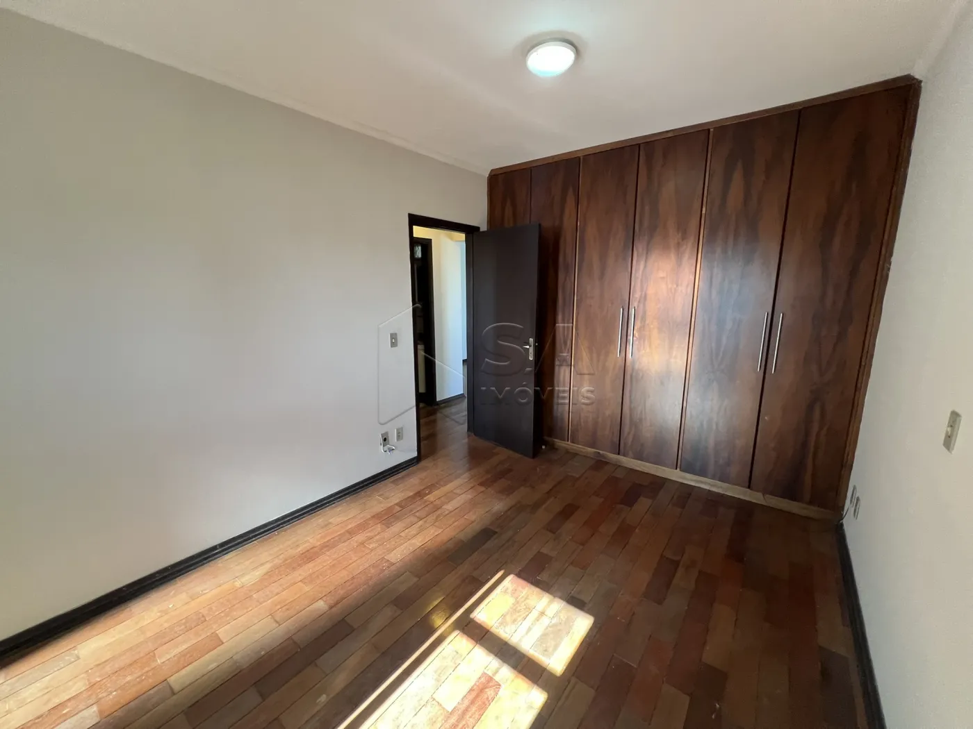 Alugar Apartamento / Padrão em Botucatu R$ 2.000,00 - Foto 18