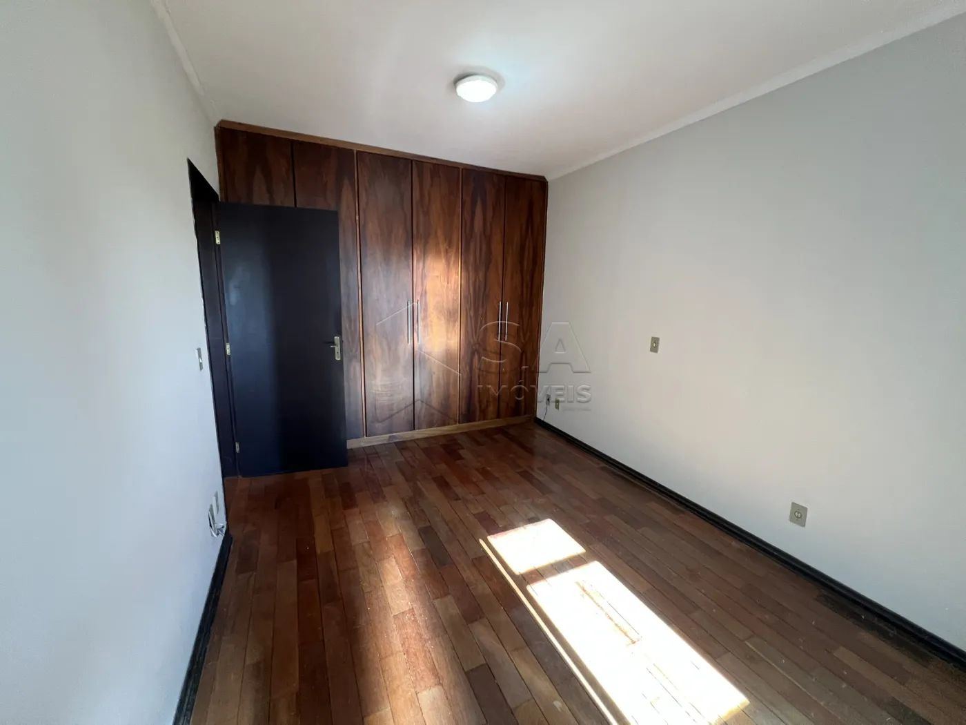 Alugar Apartamento / Padrão em Botucatu R$ 2.000,00 - Foto 19