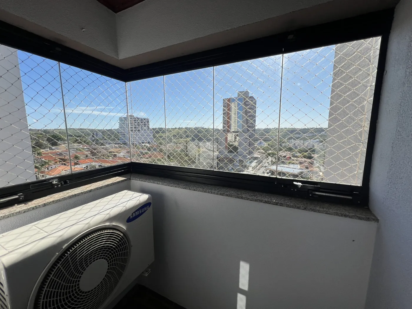 Alugar Apartamento / Padrão em Botucatu R$ 2.000,00 - Foto 21