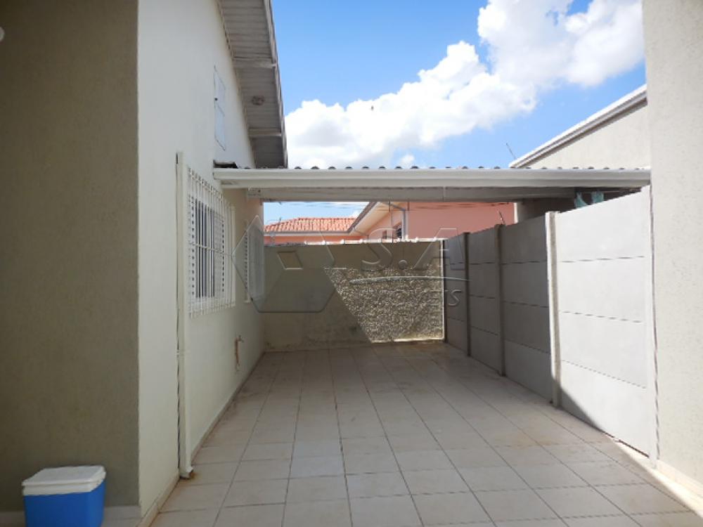 Alugar Casa / Padrão em Botucatu R$ 1.350,00 - Foto 3 Alugar Casa / Padrão em Botucatu R$ 1.350,00 - Foto 3