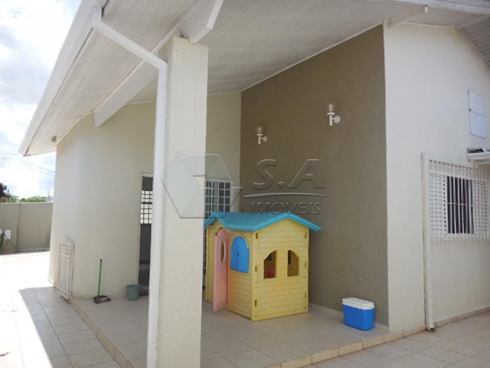 Alugar Casa / Padrão em Botucatu R$ 1.350,00 - Foto 4 Alugar Casa / Padrão em Botucatu R$ 1.350,00 - Foto 4