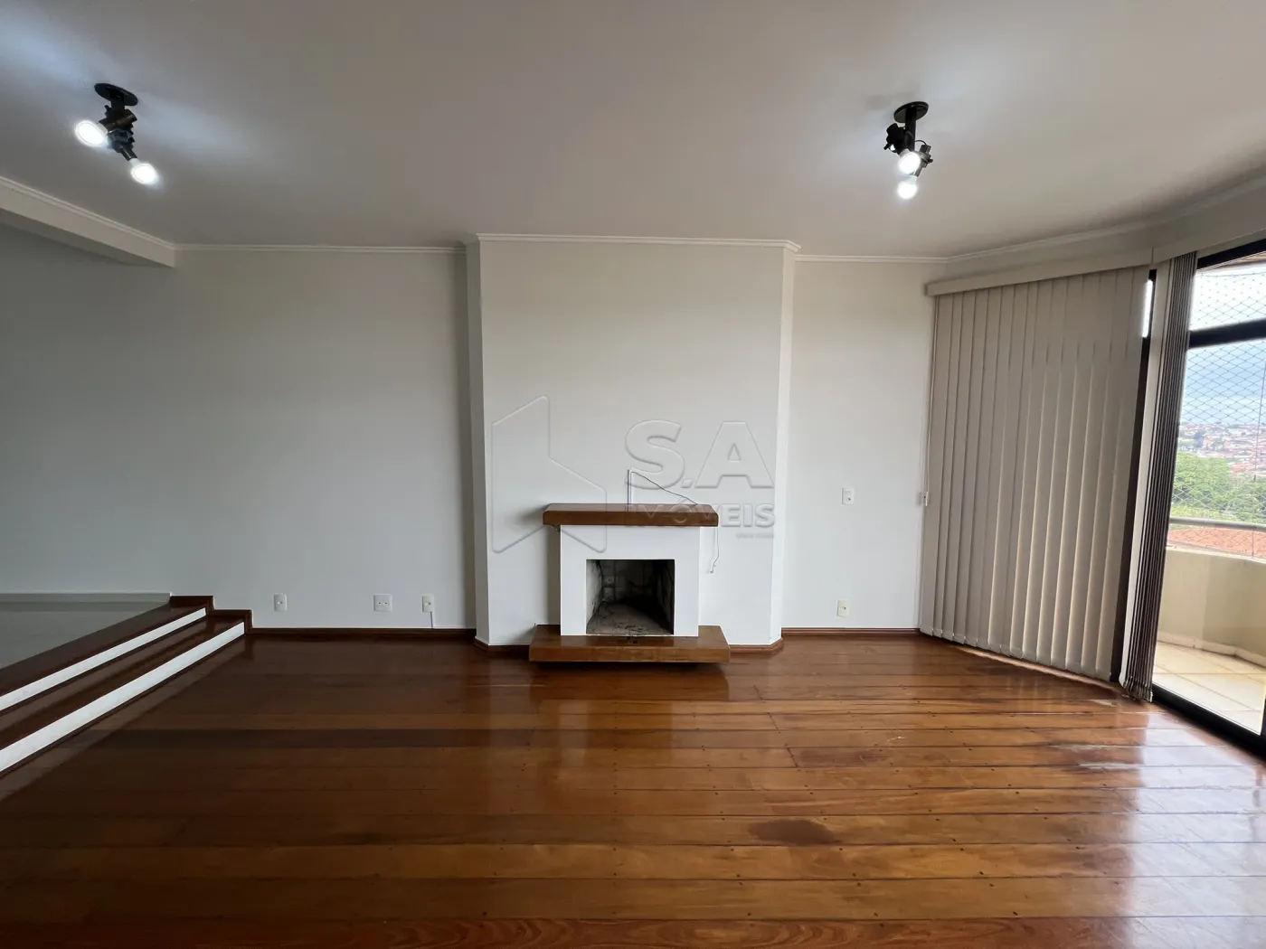 Alugar Apartamento / Padrão em Botucatu R$ 3.300,00 - Foto 8