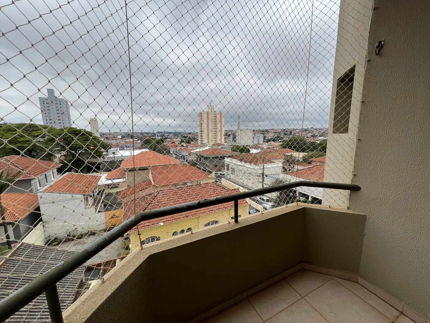 Alugar Apartamento / Padrão em Botucatu R$ 3.300,00 - Foto 45