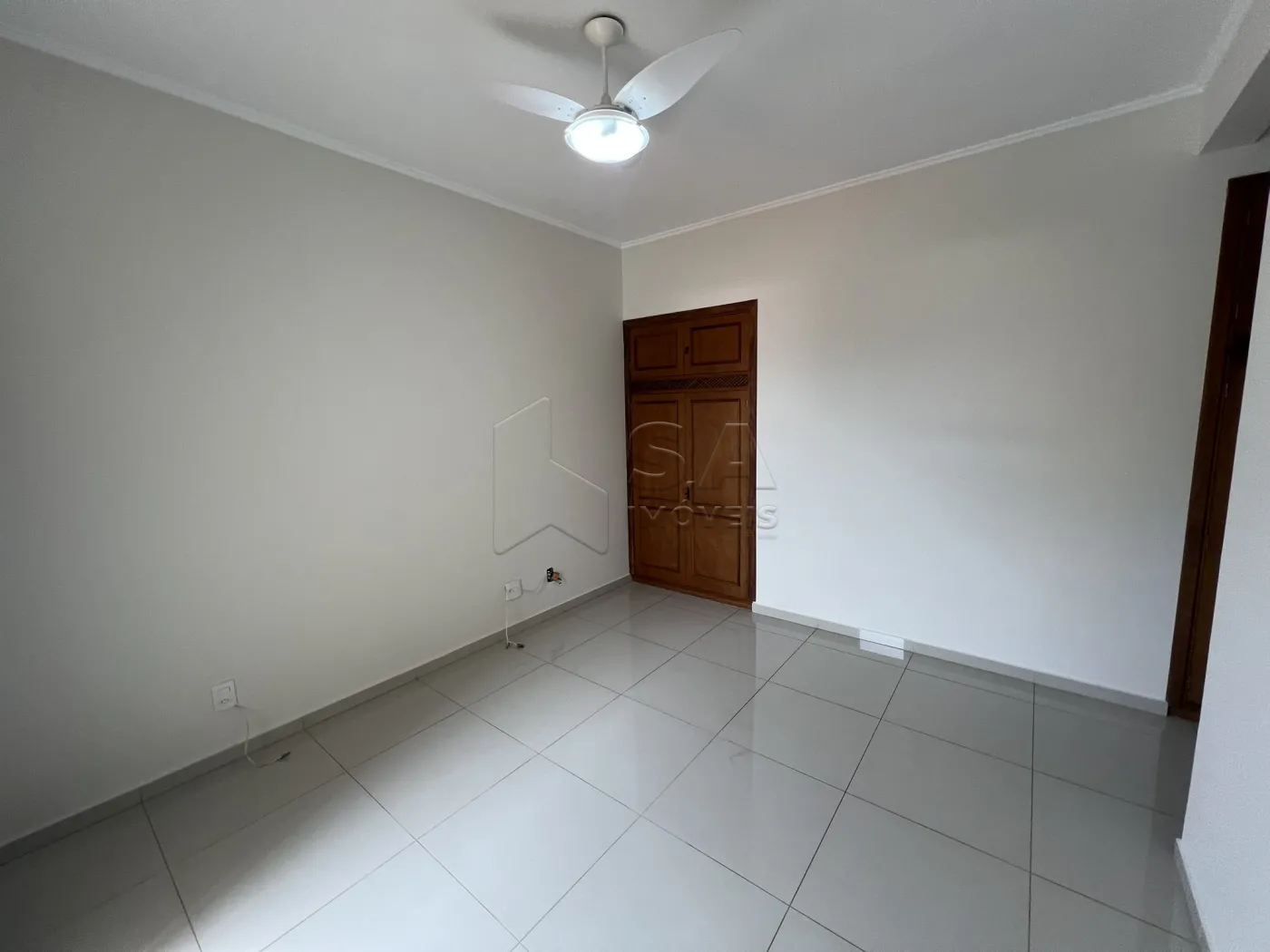 Alugar Apartamento / Padrão em Botucatu R$ 3.300,00 - Foto 51