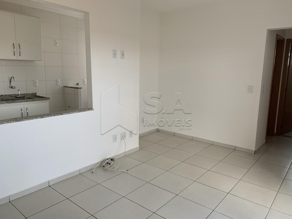 Alugar Apartamento / Padrão em Botucatu R$ 1.500,00 - Foto 4