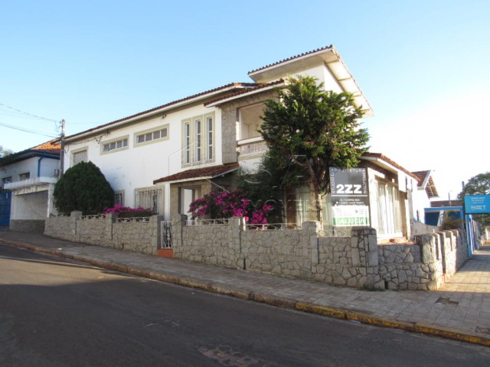 Alugar Casa / Sobrado em Botucatu apenas R$ 2.500,00 - Foto 1 Alugar Casa / Sobrado em Botucatu apenas R$ 2.500,00 - Foto 1