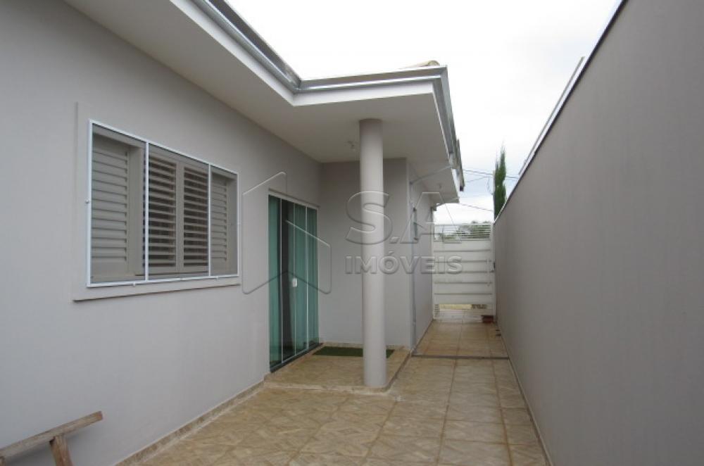 Comprar Casa / Condomínio em Botucatu R$ 890.000,00 - Foto 3
