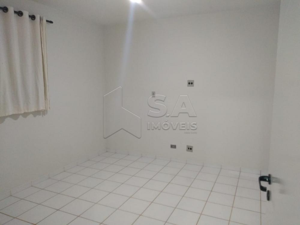 Alugar Apartamento / Padrão em Botucatu R$ 600,00 - Foto 7