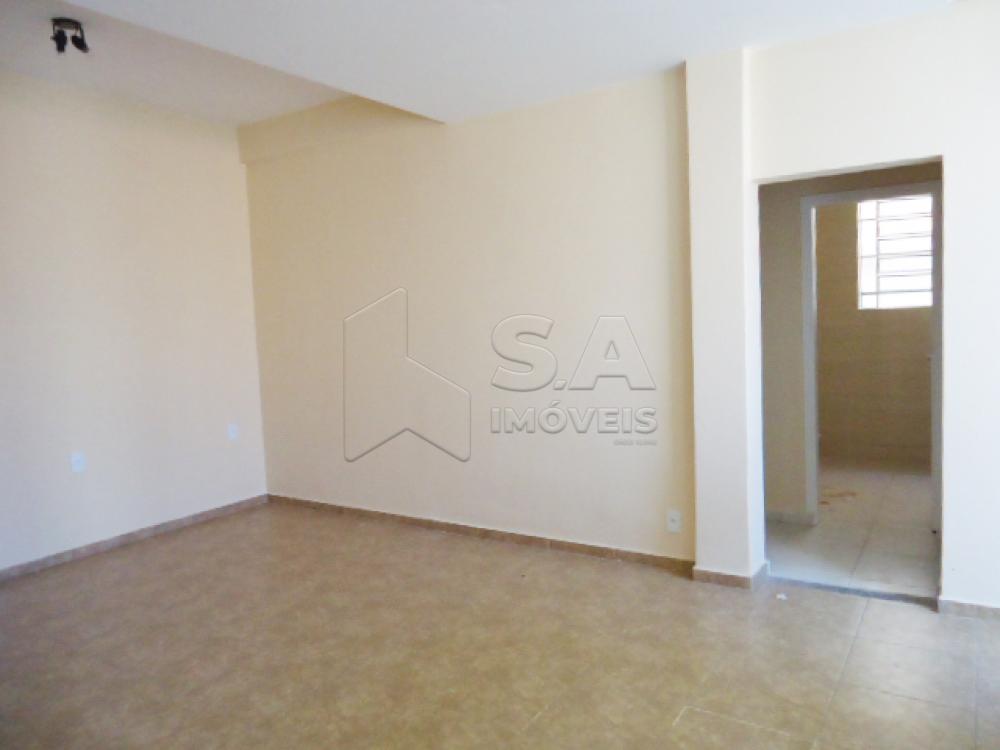 Alugar Comercial / Casa Comercial em Botucatu apenas R$ 1.100,00 - Foto 1 Alugar Comercial / Casa Comercial em Botucatu apenas R$ 1.100,00 - Foto 1