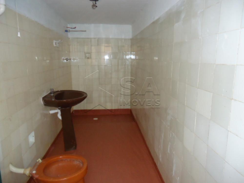 Alugar Comercial / Casa Comercial em Botucatu apenas R$ 1.100,00 - Foto 8 Alugar Comercial / Casa Comercial em Botucatu apenas R$ 1.100,00 - Foto 8