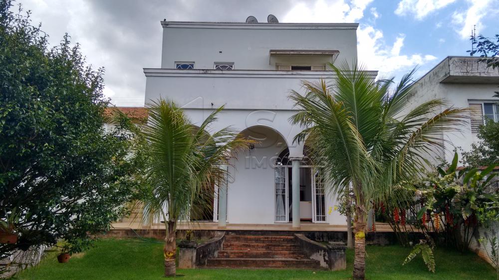 Comprar Casa / Padrão em Botucatu apenas R$ 880.000,00 - Foto 1 Comprar Casa / Padrão em Botucatu apenas R$ 880.000,00 - Foto 1