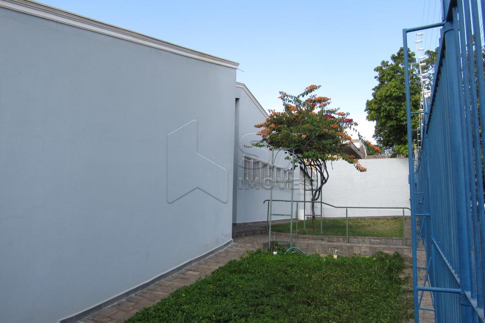 Comprar Casa / Padrão em Botucatu apenas R$ 790.000,00 - Foto 3 Comprar Casa / Padrão em Botucatu apenas R$ 790.000,00 - Foto 3