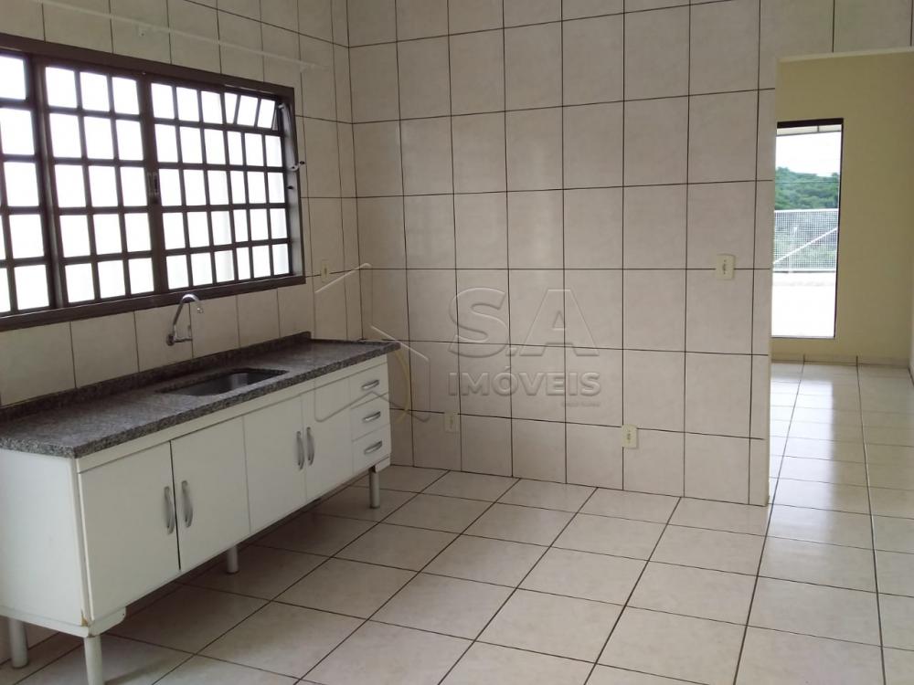 Alugar Casa / Padrão em Botucatu apenas R$ 1.200,00 - Foto 3 Alugar Casa / Padrão em Botucatu apenas R$ 1.200,00 - Foto 3