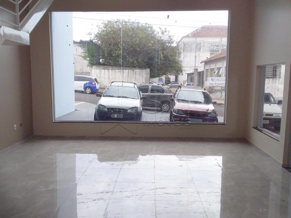 Alugar Comercial / Ponto Comercial em Botucatu apenas R$ 4.500,00 - Foto 3 Alugar Comercial / Ponto Comercial em Botucatu apenas R$ 4.500,00 - Foto 3