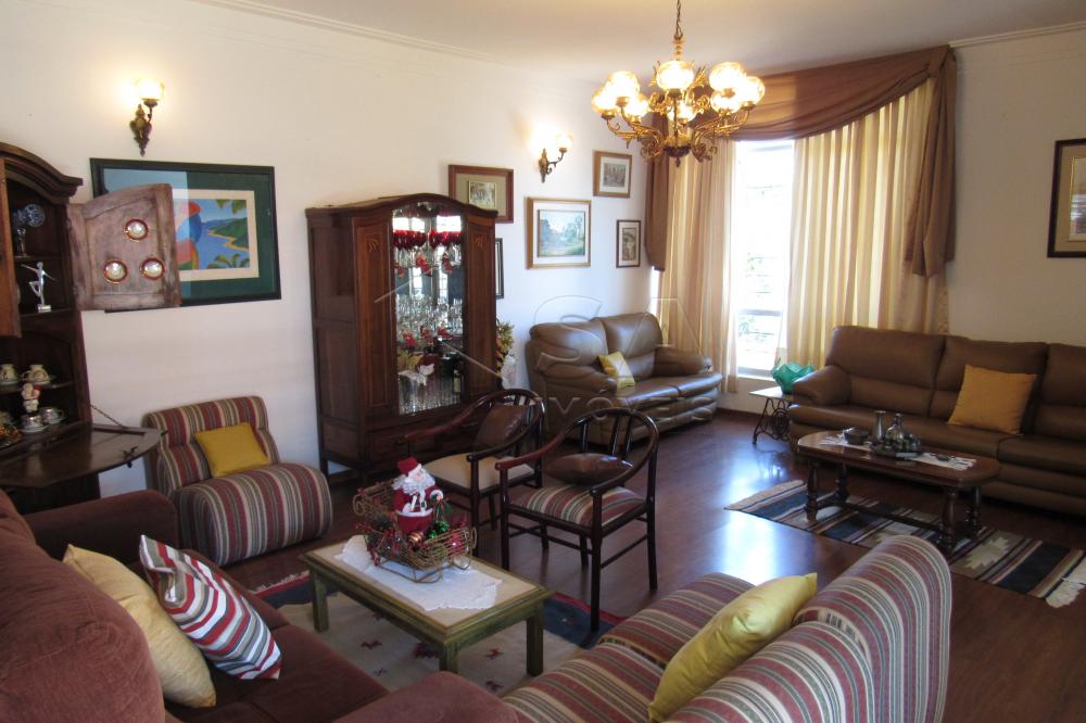 Comprar Casa / Padrão em Botucatu apenas R$ 850.000,00 - Foto 1 Comprar Casa / Padrão em Botucatu apenas R$ 850.000,00 - Foto 1