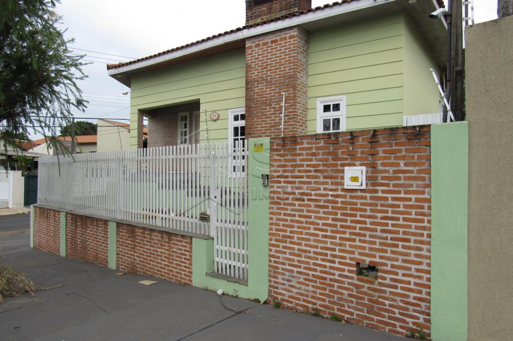 Alugar Casa / Padrão em Botucatu apenas R$ 2.800,00 - Foto 1 Alugar Casa / Padrão em Botucatu apenas R$ 2.800,00 - Foto 1