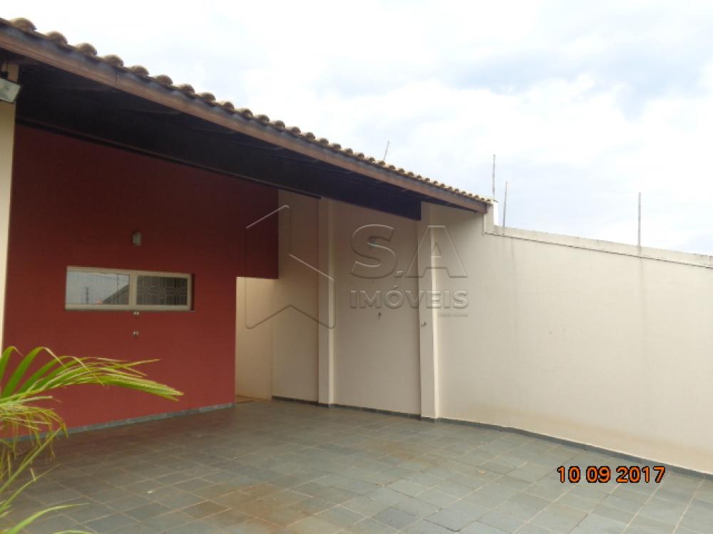 Alugar Casa / Padrão em Botucatu R$ 1.400,00 - Foto 3 Alugar Casa / Padrão em Botucatu R$ 1.400,00 - Foto 3