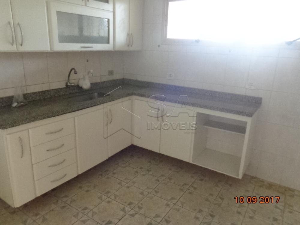 Alugar Casa / Padrão em Botucatu R$ 1.400,00 - Foto 12 Alugar Casa / Padrão em Botucatu R$ 1.400,00 - Foto 12