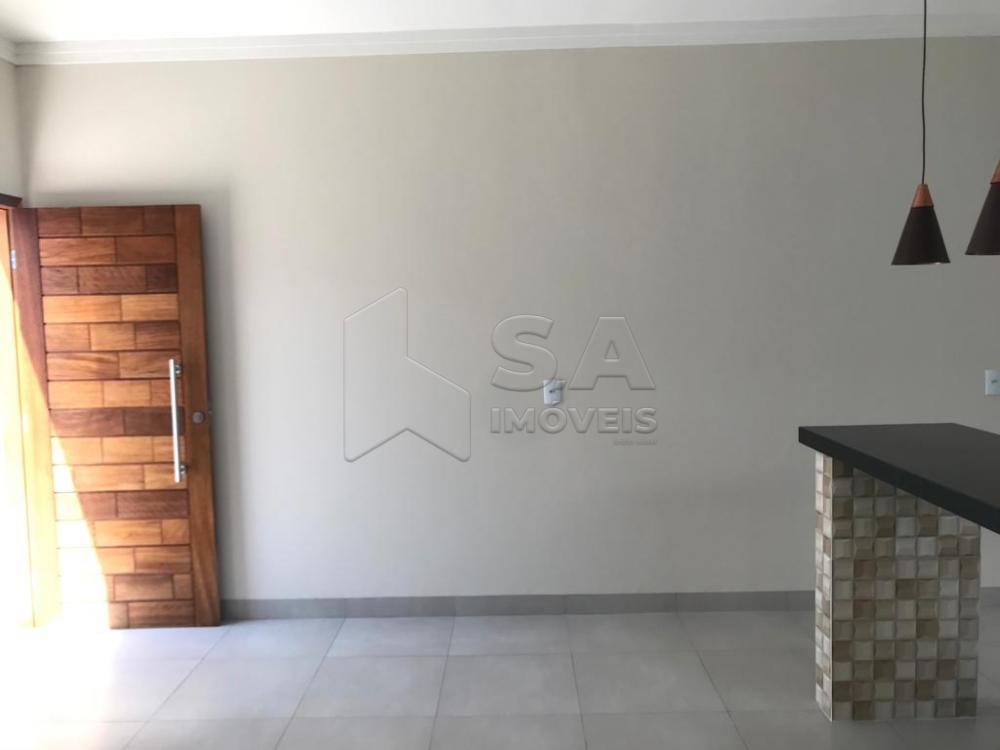 Comprar Casa / Padrão em Botucatu apenas R$ 240.000,00 - Foto 1 Comprar Casa / Padrão em Botucatu apenas R$ 240.000,00 - Foto 1
