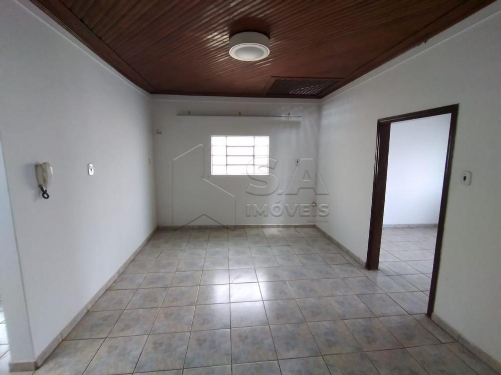 Alugar Casa / Padrão em Botucatu apenas R$ 1.300,00 - Foto 3 Alugar Casa / Padrão em Botucatu apenas R$ 1.300,00 - Foto 3