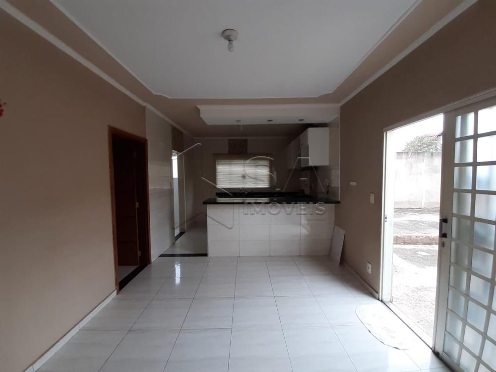 Alugar Casa / Padrão em Botucatu apenas R$ 1.500,00 - Foto 1 Alugar Casa / Padrão em Botucatu apenas R$ 1.500,00 - Foto 1