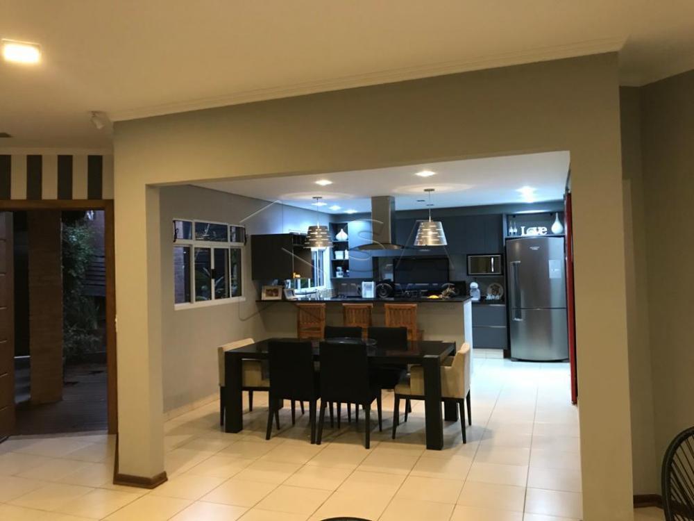 Comprar Casa / Padrão em Botucatu apenas R$ 950.000,00 - Foto 3 Comprar Casa / Padrão em Botucatu apenas R$ 950.000,00 - Foto 3