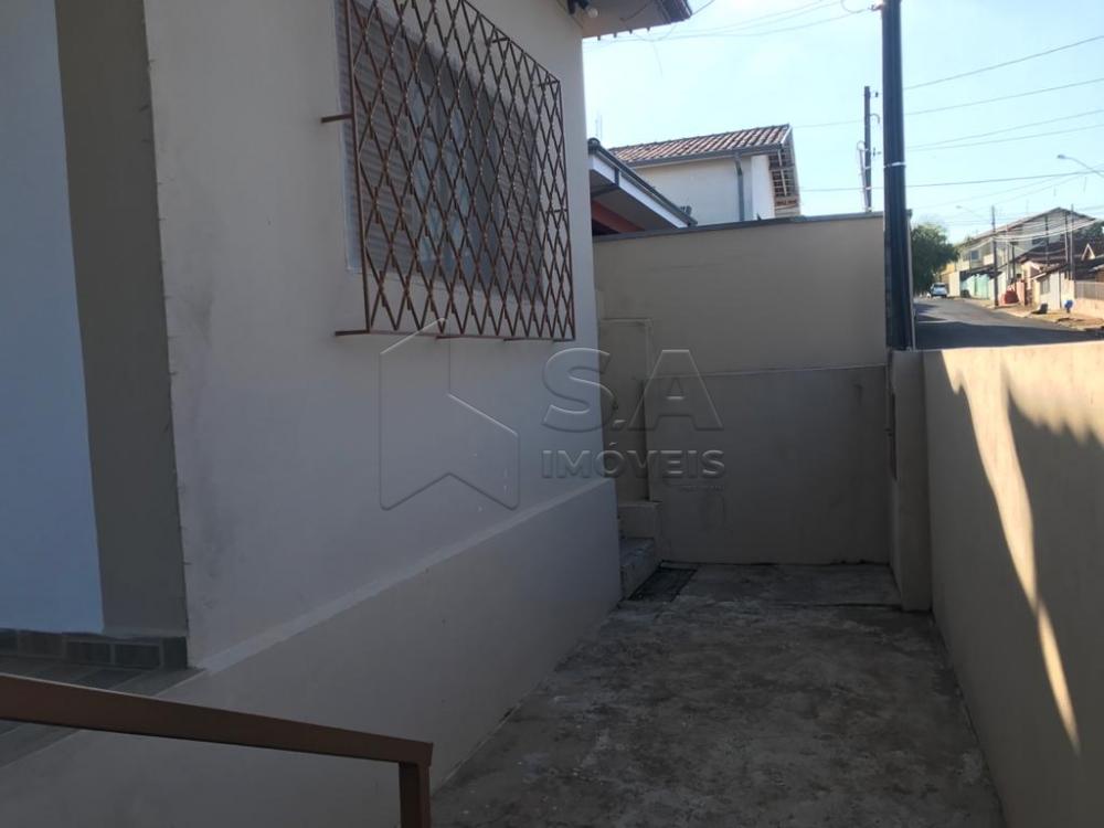 Comprar Casa / Padrão em Botucatu apenas R$ 400.000,00 - Foto 3 Comprar Casa / Padrão em Botucatu apenas R$ 400.000,00 - Foto 3