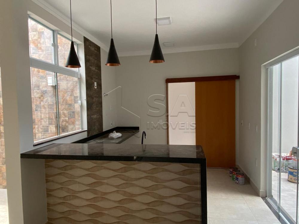 Comprar Casa / Padrão em Botucatu apenas R$ 440.000,00 - Foto 4 Comprar Casa / Padrão em Botucatu apenas R$ 440.000,00 - Foto 4