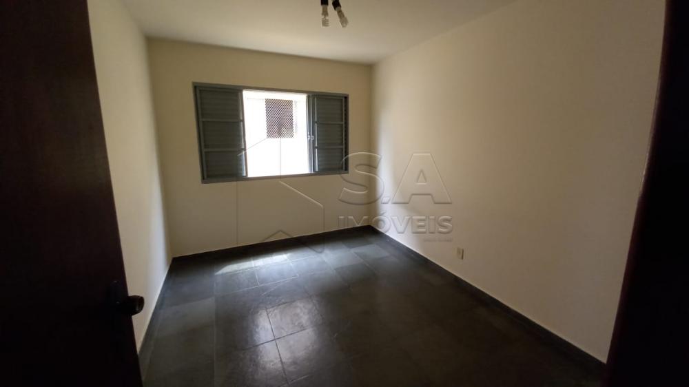 Alugar Apartamento / Padrão em Botucatu R$ 800,00 - Foto 11