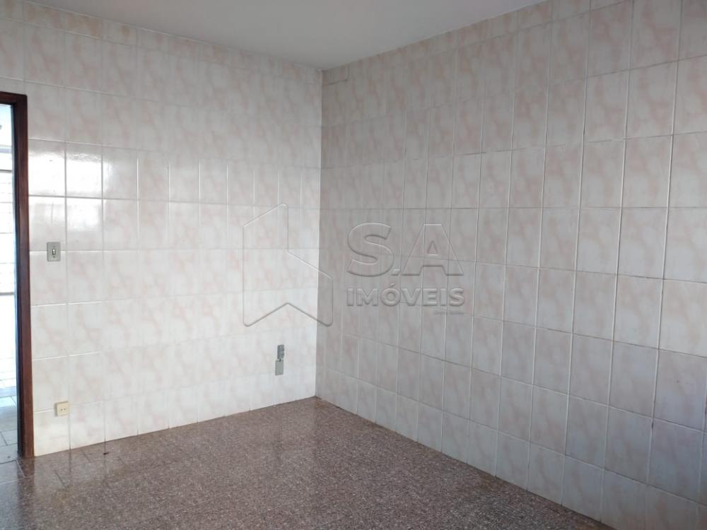 Alugar Casa / Padrão em Botucatu R$ 1.300,00 - Foto 8 Alugar Casa / Padrão em Botucatu R$ 1.300,00 - Foto 8
