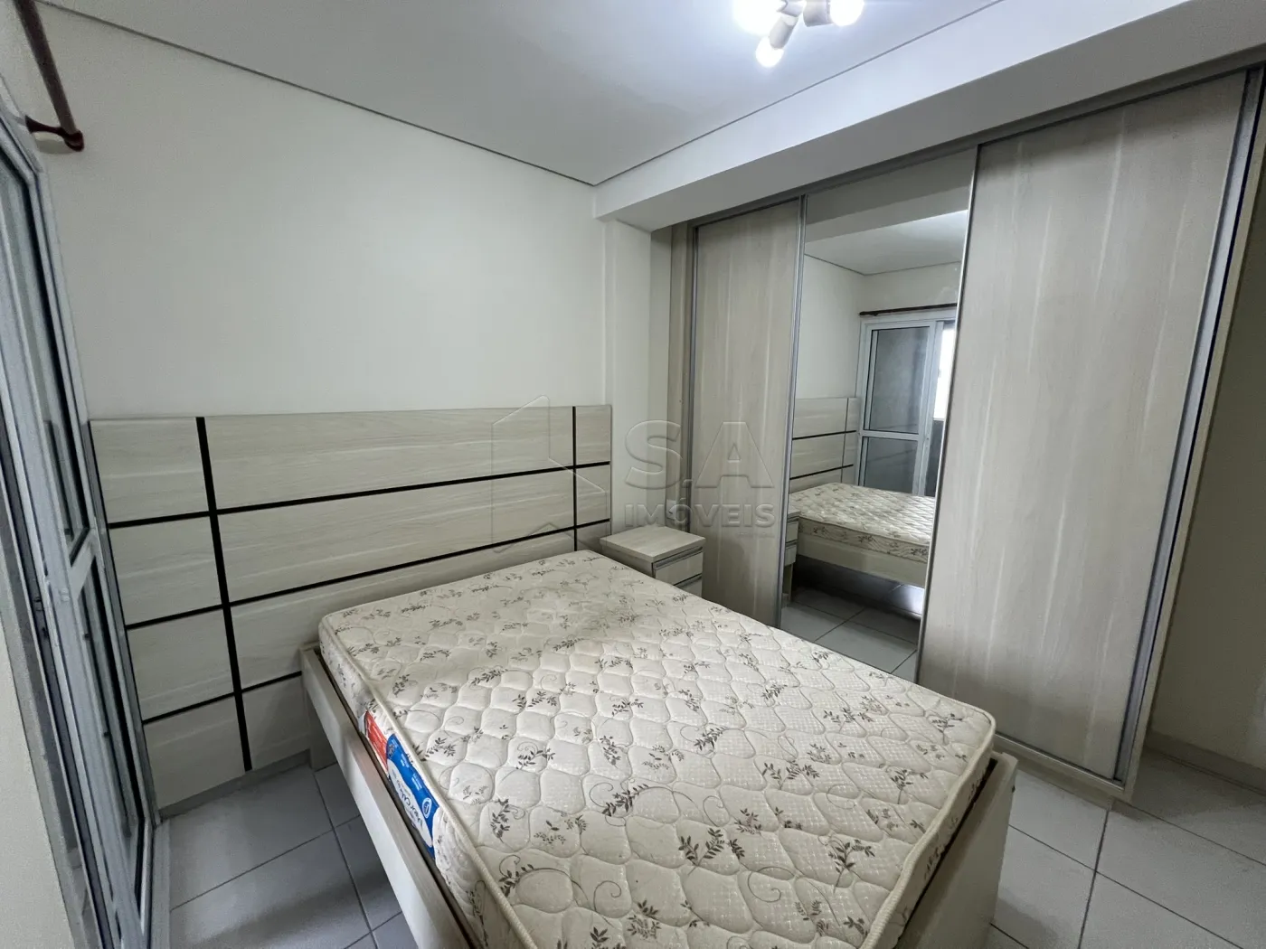 Alugar Apartamento / Padrão em Botucatu R$ 1.100,00 - Foto 12