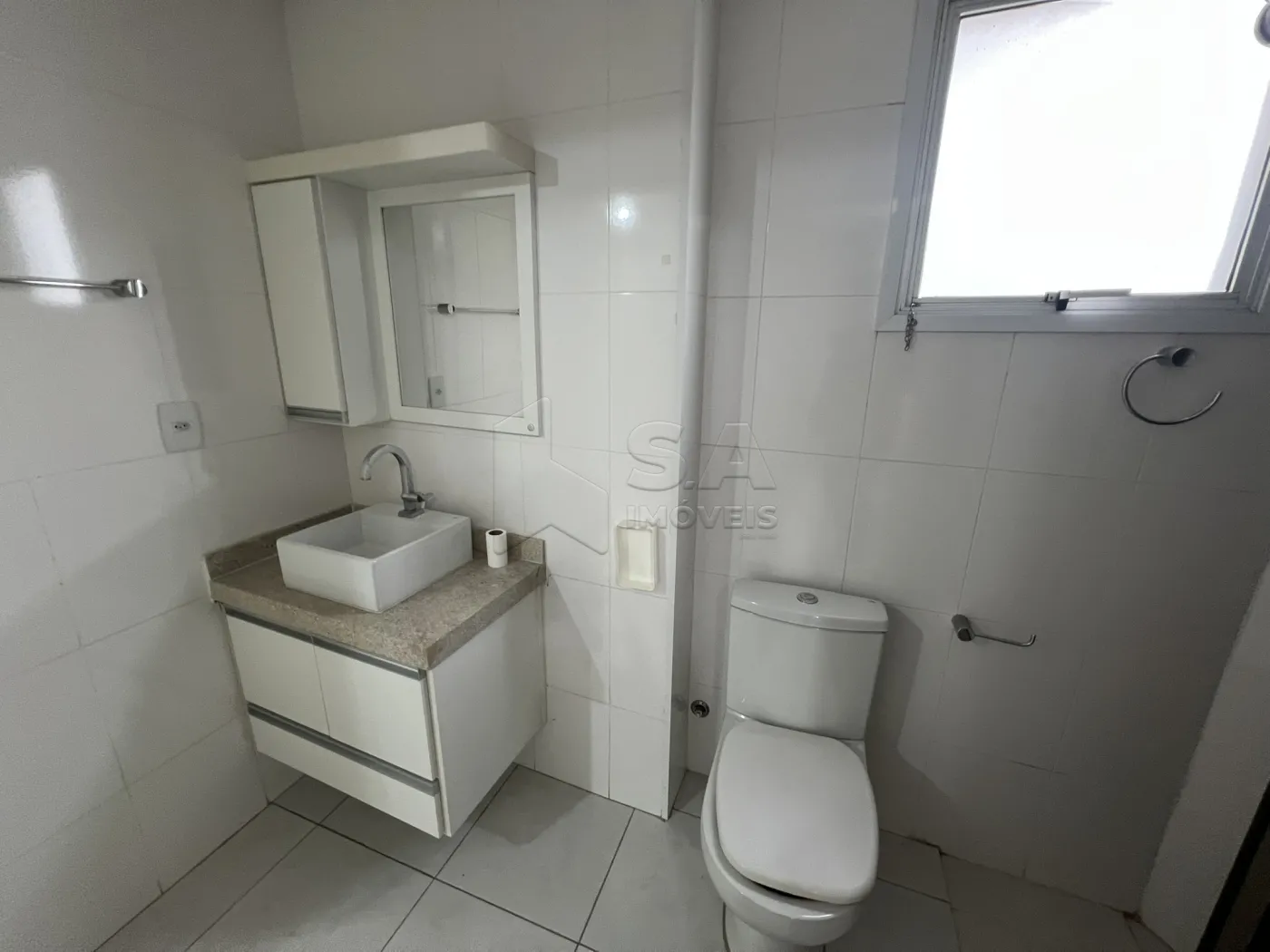 Alugar Apartamento / Padrão em Botucatu R$ 1.100,00 - Foto 16