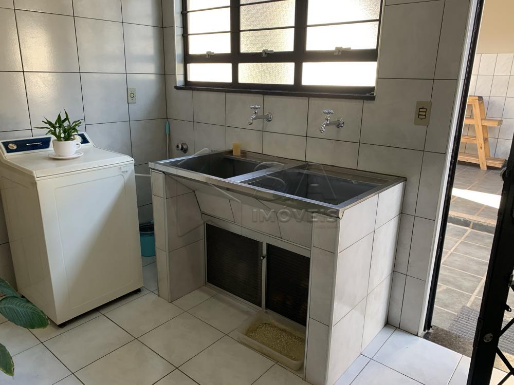 Comprar Casa / Padrão em Botucatu R$ 695.000,00 - Foto 9 Comprar Casa / Padrão em Botucatu R$ 695.000,00 - Foto 9