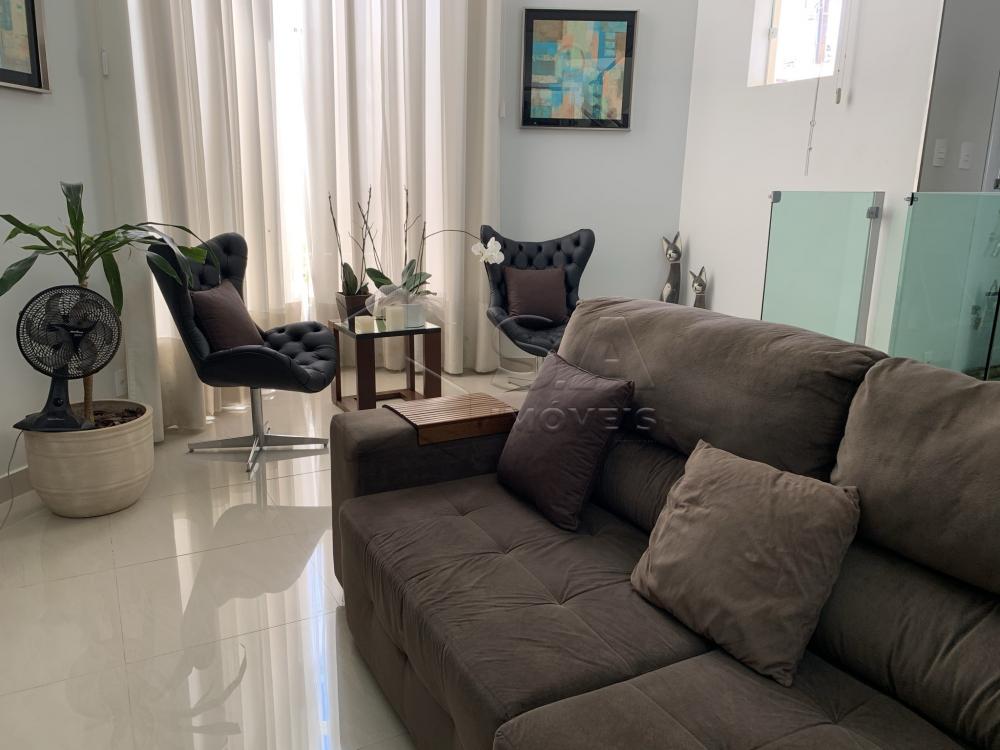 Comprar Casa / Sobrado em Botucatu apenas R$ 890.000,00 - Foto 1 Comprar Casa / Sobrado em Botucatu apenas R$ 890.000,00 - Foto 1