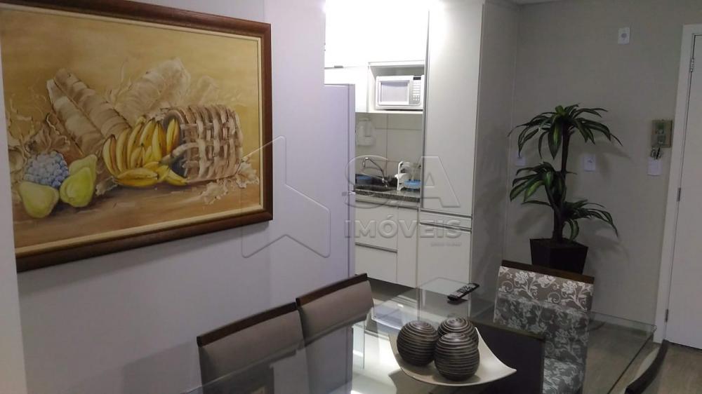 Comprar Apartamento / Padrão em Botucatu R$ 425.000,00 - Foto 3