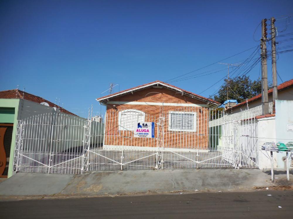 Alugar Apartamento / Kitchnet em Botucatu R$ 500,00 - Foto 1 Alugar Apartamento / Kitchnet em Botucatu R$ 500,00 - Foto 1