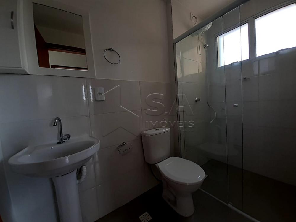 Alugar Apartamento / Padrão em Botucatu R$ 1.200,00 - Foto 8 Alugar Apartamento / Padrão em Botucatu R$ 1.200,00 - Foto 8