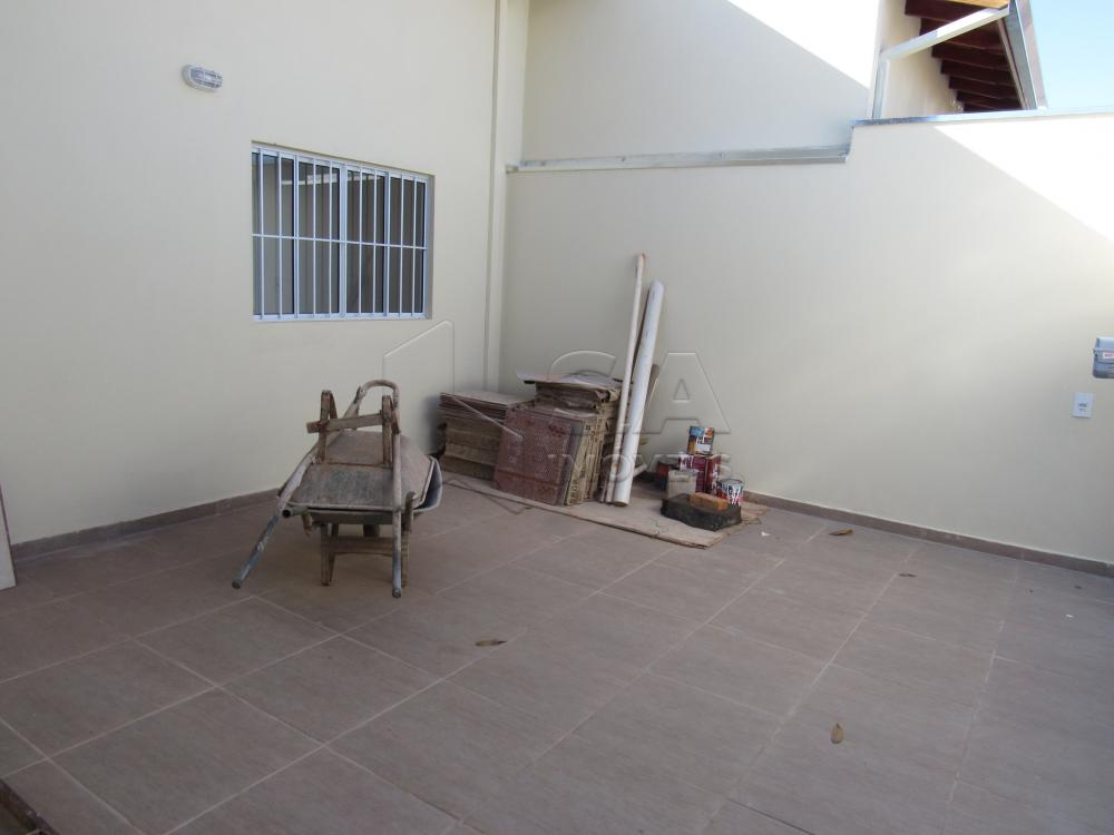 Alugar Casa / Padrão em Botucatu R$ 2.200,00 - Foto 2 Alugar Casa / Padrão em Botucatu R$ 2.200,00 - Foto 2