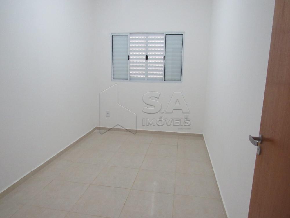 Alugar Casa / Padrão em Botucatu R$ 2.200,00 - Foto 10 Alugar Casa / Padrão em Botucatu R$ 2.200,00 - Foto 10