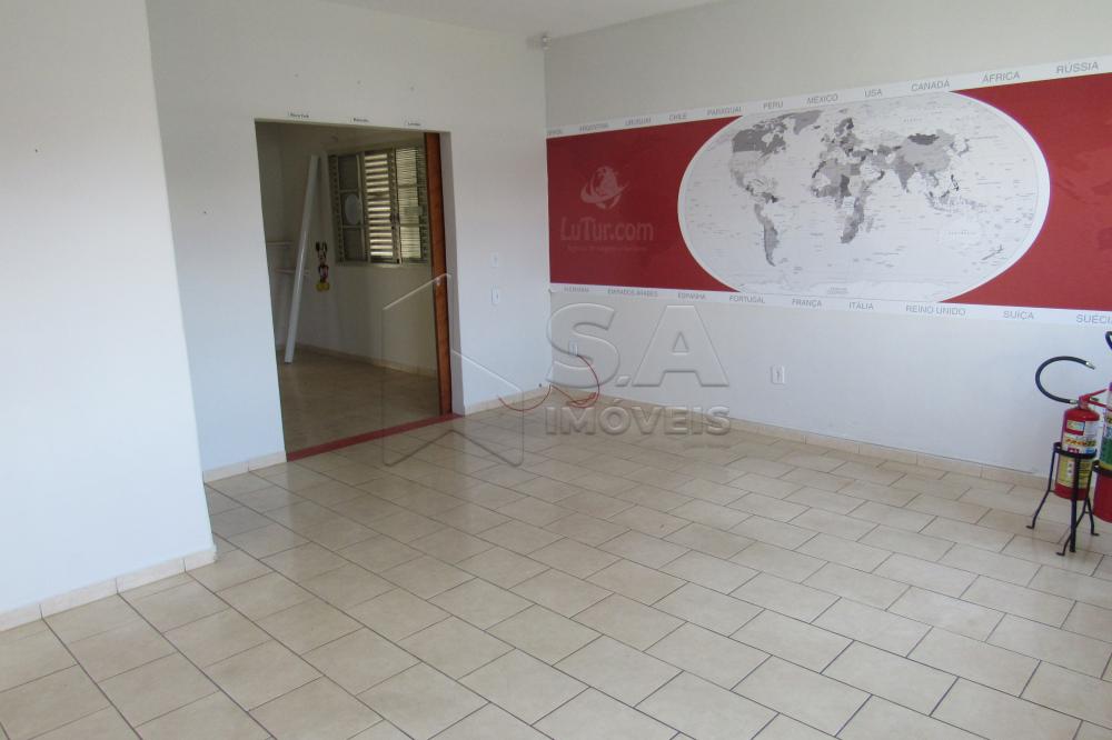 Alugar Comercial / Ponto Comercial em Botucatu R$ 3.300,00 - Foto 4 Alugar Comercial / Ponto Comercial em Botucatu R$ 3.300,00 - Foto 4