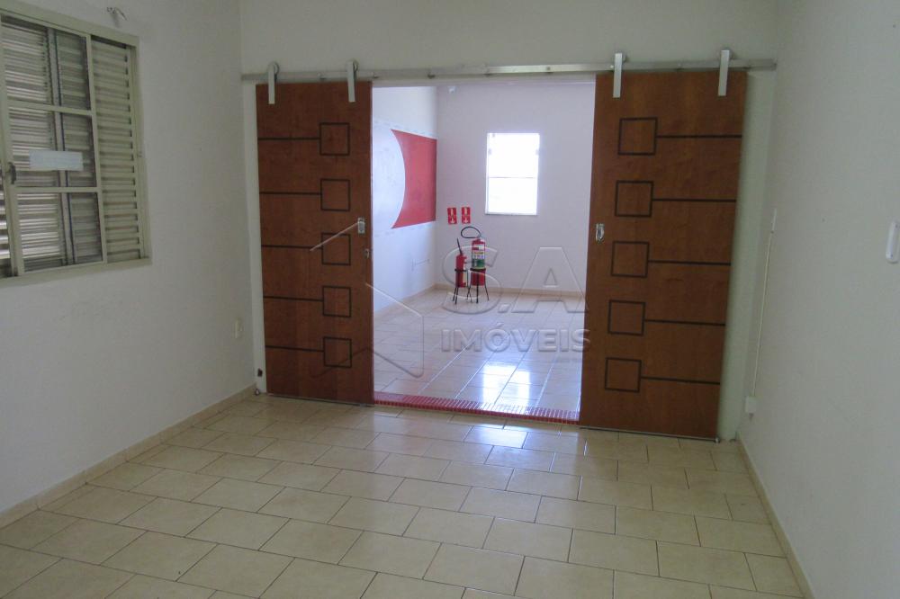Alugar Comercial / Ponto Comercial em Botucatu R$ 3.300,00 - Foto 11 Alugar Comercial / Ponto Comercial em Botucatu R$ 3.300,00 - Foto 11