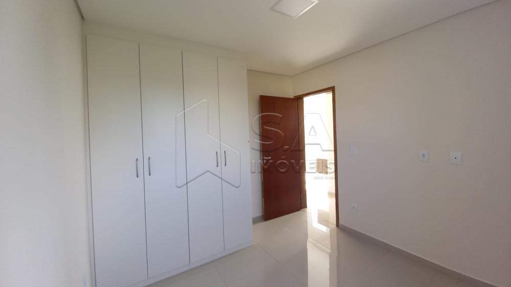 Alugar Apartamento / Padrão em Botucatu R$ 1.700,00 - Foto 8