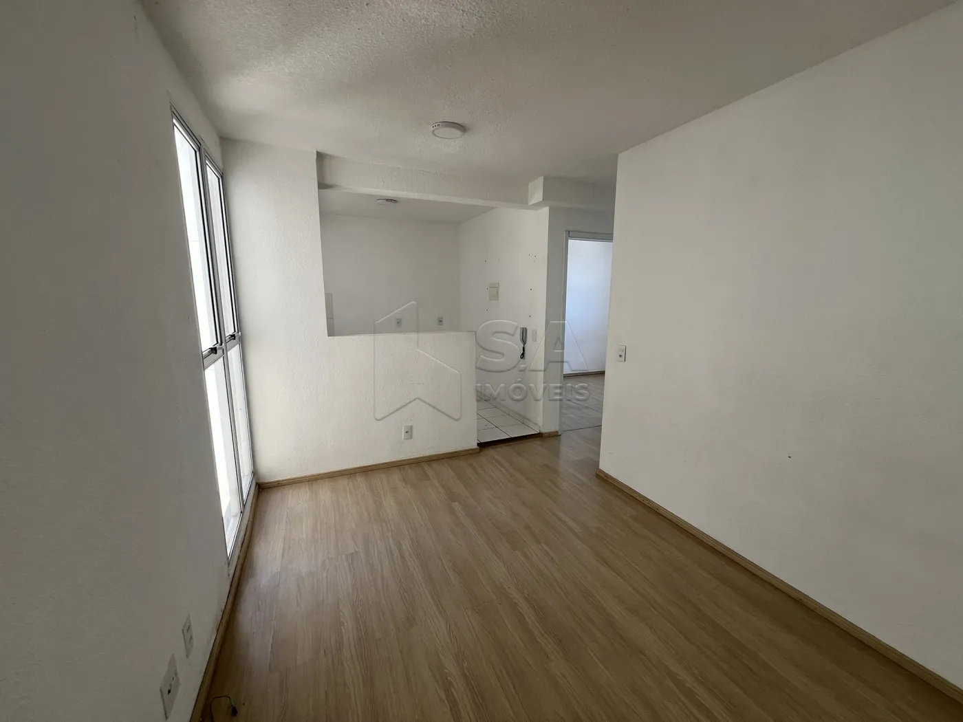 Alugar Apartamento / Padrão em Botucatu R$ 850,00 - Foto 2