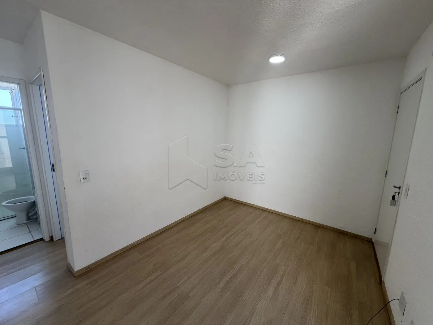 Alugar Apartamento / Padrão em Botucatu R$ 850,00 - Foto 6