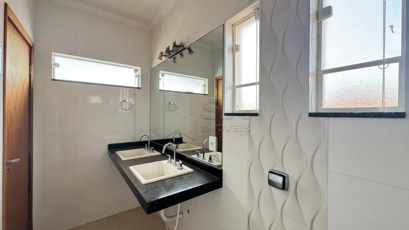 Alugar Casa / Sobrado em Botucatu R$ 4.500,00 - Foto 34