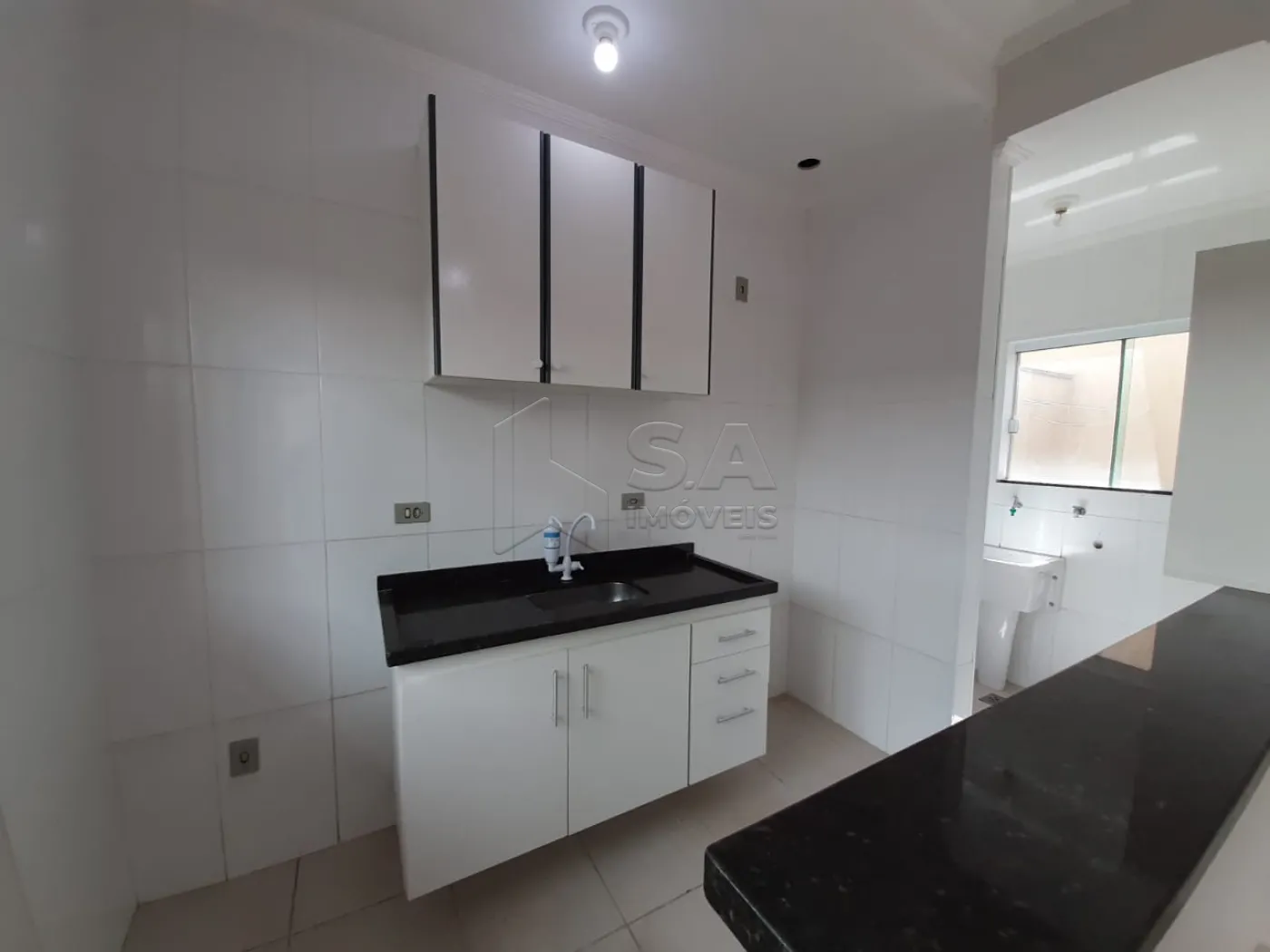Alugar Apartamento / Padrão em Botucatu R$ 1.800,00 - Foto 6