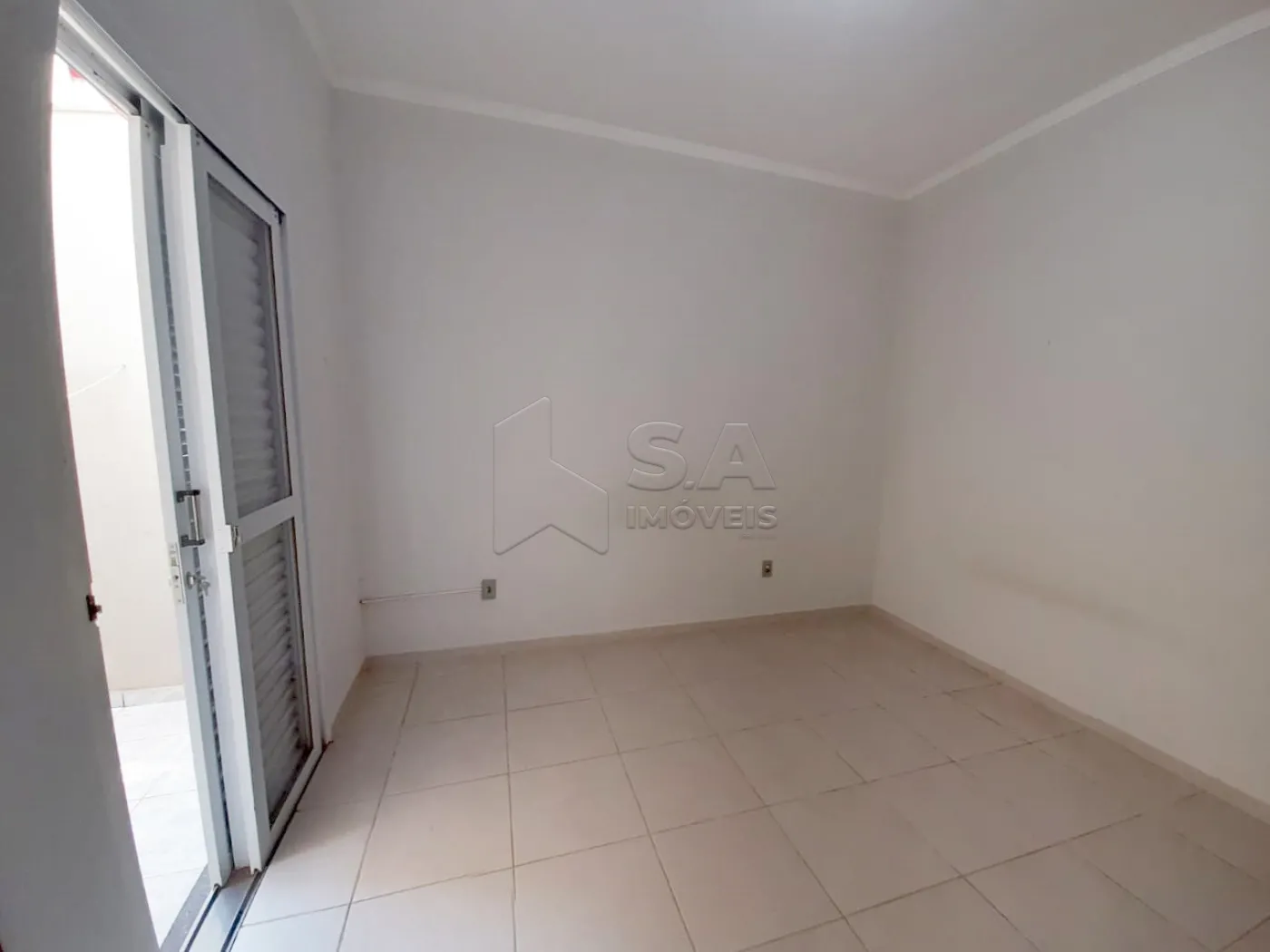Alugar Apartamento / Padrão em Botucatu R$ 1.800,00 - Foto 11