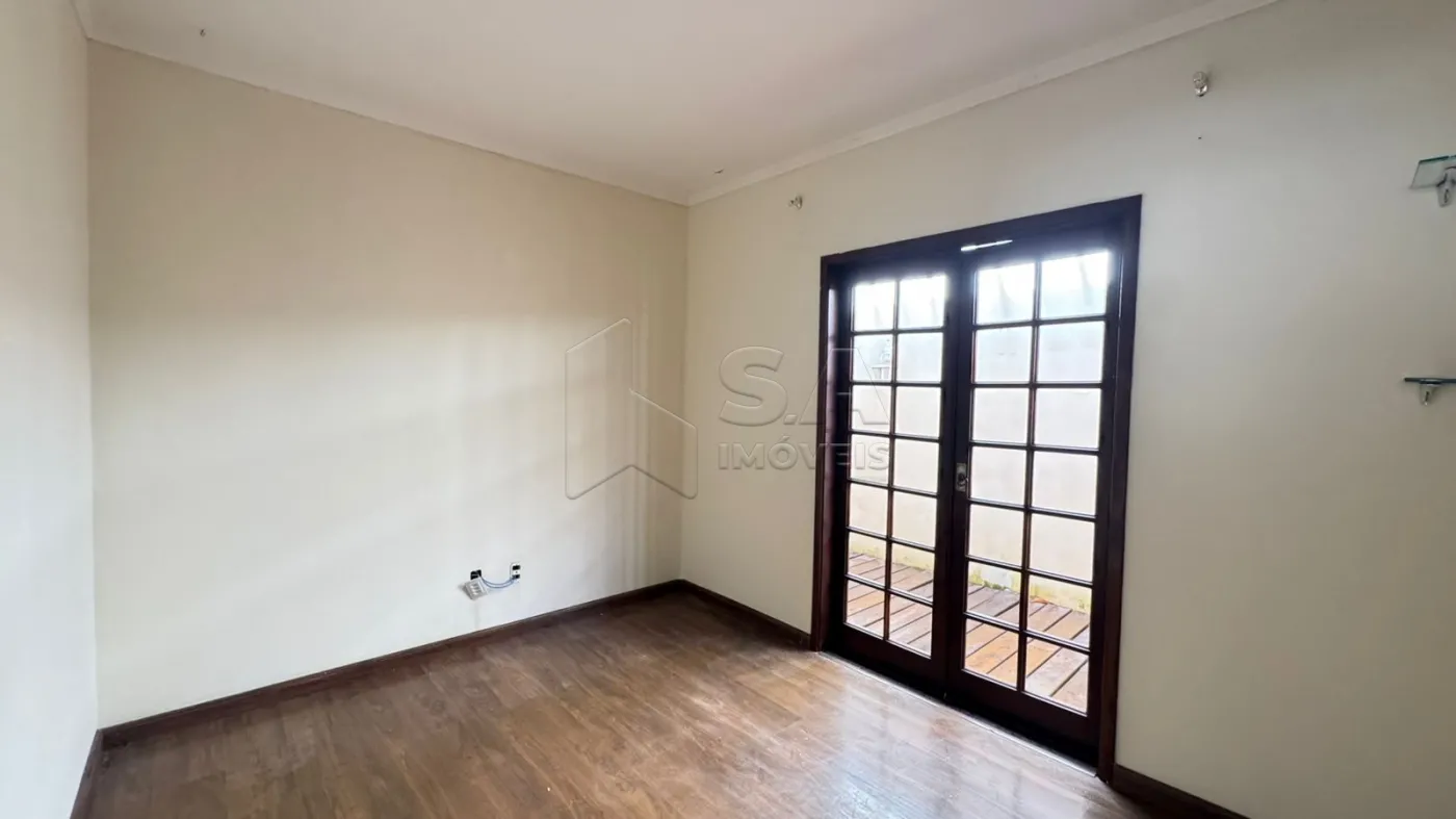 Alugar Casa / Padrão em Botucatu R$ 3.000,00 - Foto 4