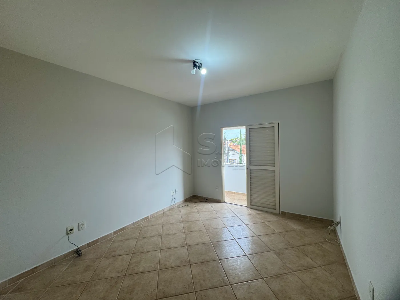 Alugar Casa / Sobrado em Botucatu R$ 2.700,00 - Foto 15